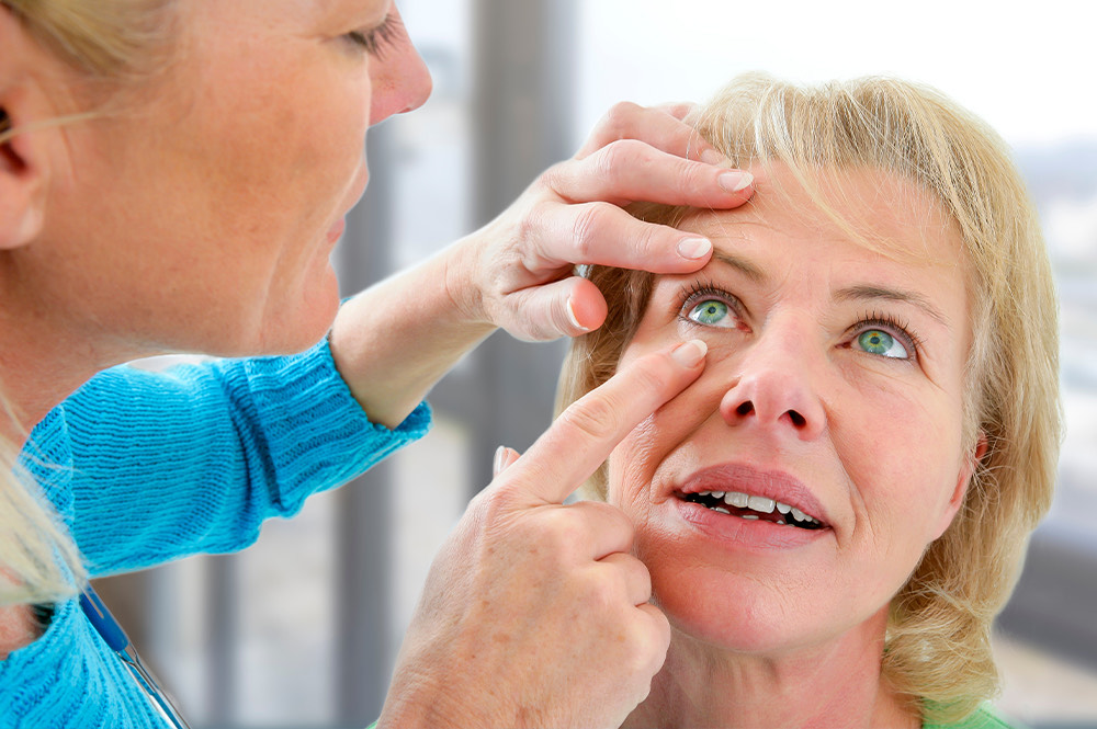 How Long Between Cataract Surgery on Each Eye?