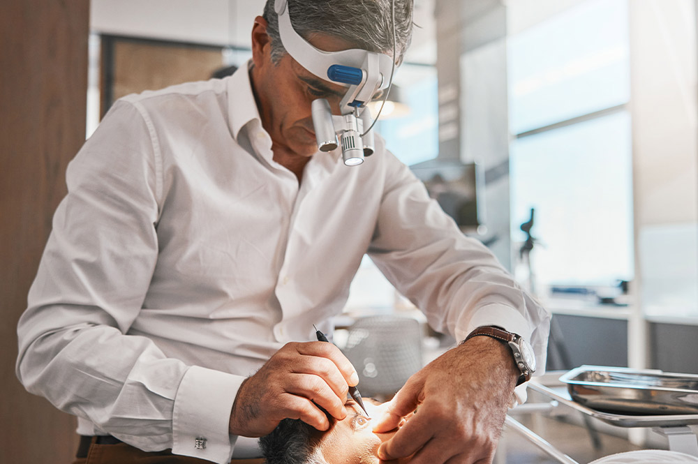 The Best Time of Day to Get Cataract Surgery