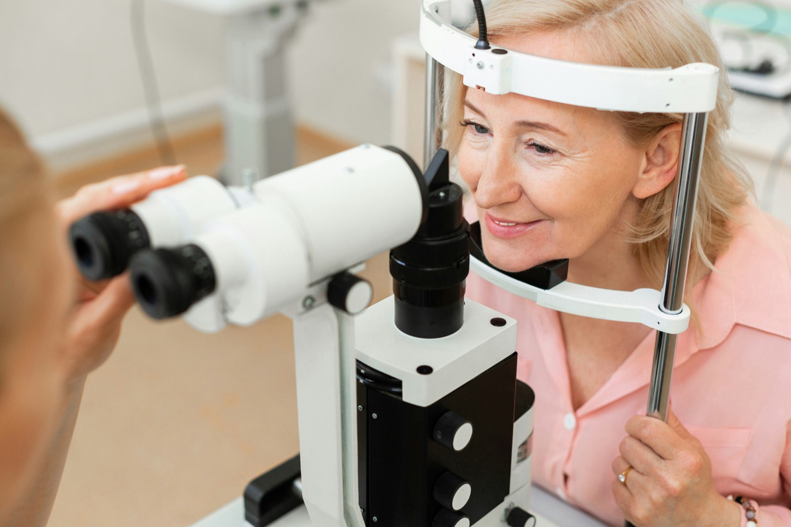 Managing Cataract Surgery with Concurrent Eye Conditions